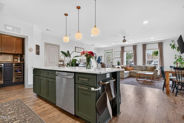 1212 N Caswell Avenue, Southport, NC 28461