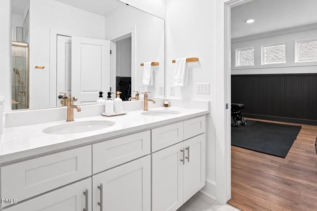 1212 N Caswell Avenue, Southport, NC 28461