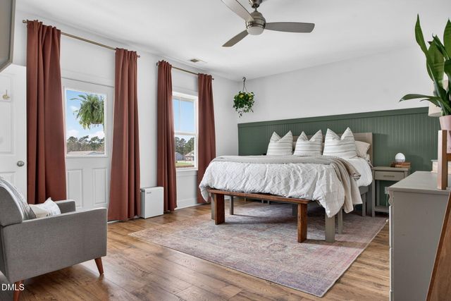 1212 N Caswell Avenue, Southport, NC 28461