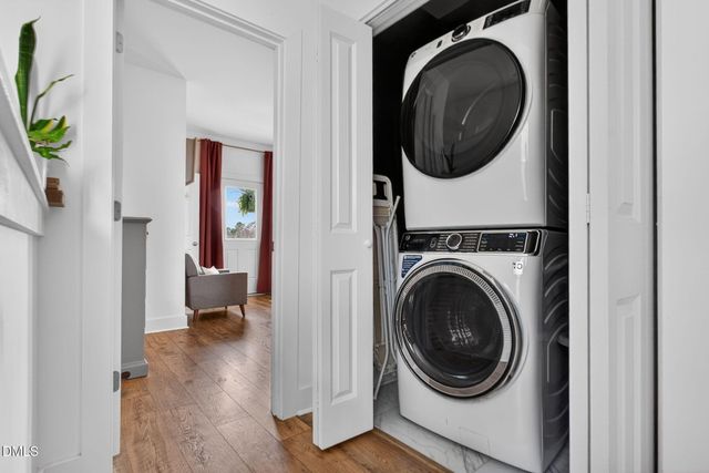 1212 N Caswell Avenue, Southport, NC 28461