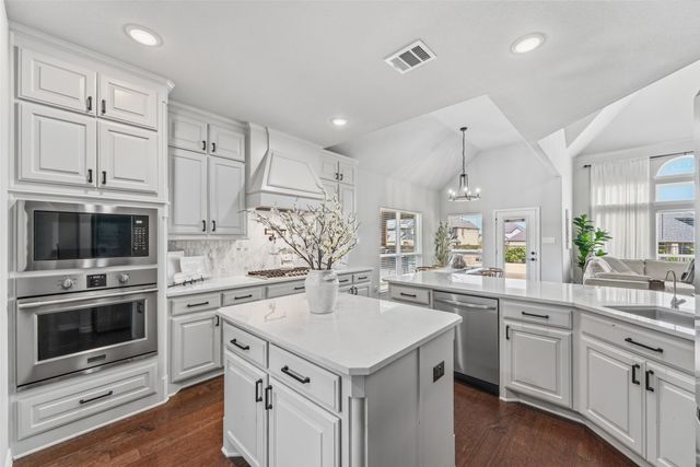 701 Featherstone Lane, Prosper, TX 75078
