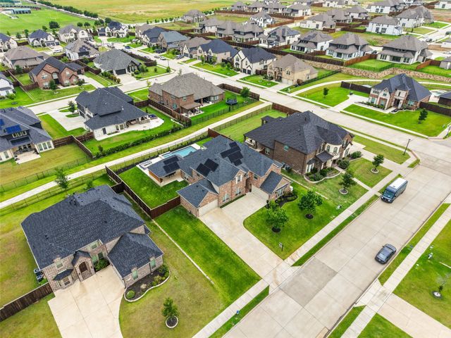 701 Featherstone Lane, Prosper, TX 75078