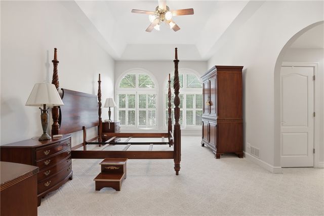 205 Mill Creek Circle, Martin, GA 30557