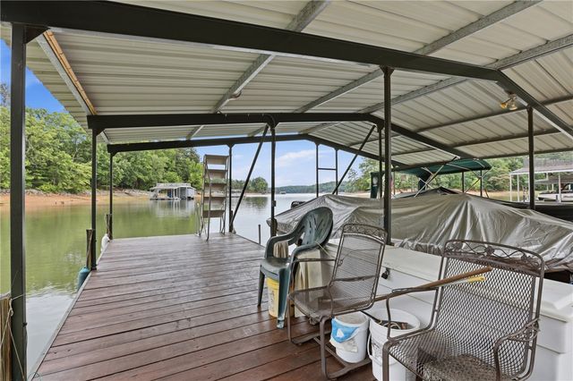 205 Mill Creek Circle, Martin, GA 30557