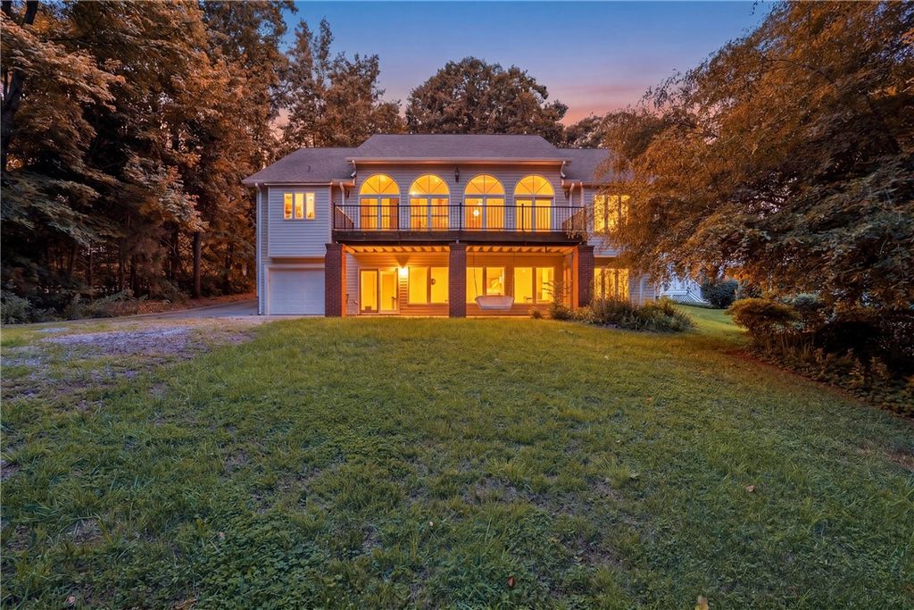 205 Mill Creek Circle, Martin, GA 30557