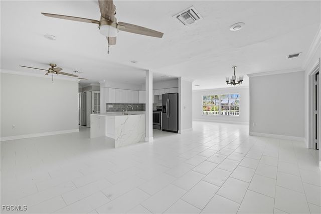 4747 McGregor BLVD, Fort Myers, FL 33901