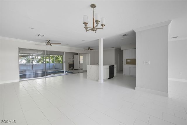4747 McGregor BLVD, Fort Myers, FL 33901