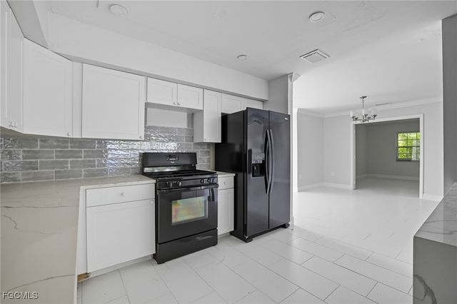 4747 McGregor BLVD, Fort Myers, FL 33901