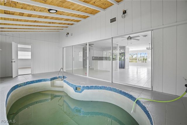4747 McGregor BLVD, Fort Myers, FL 33901