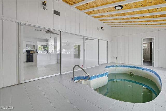 4747 McGregor BLVD, Fort Myers, FL 33901