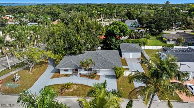 4747 McGregor BLVD, Fort Myers, FL 33901