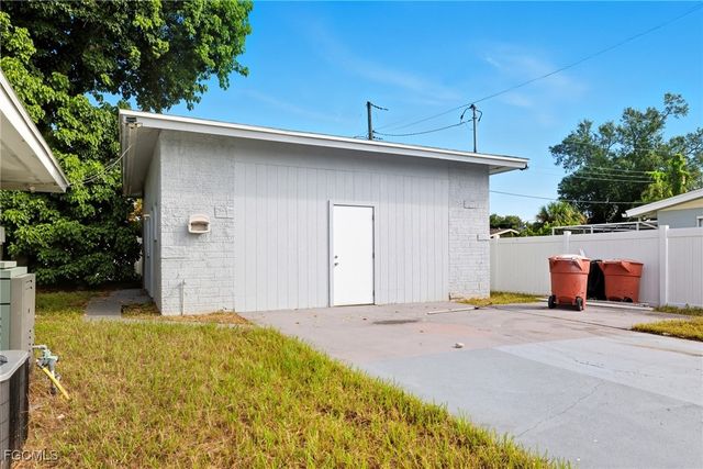 4747 McGregor BLVD, Fort Myers, FL 33901