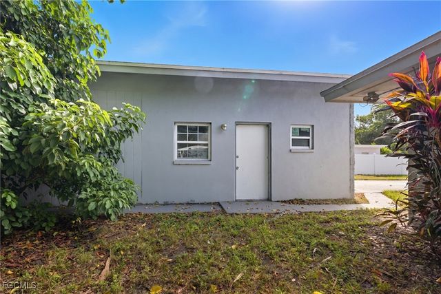 4747 McGregor BLVD, Fort Myers, FL 33901