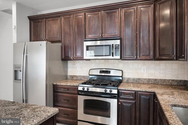 31 POPPY ROAD, Egg Harbor Township, NJ 08234