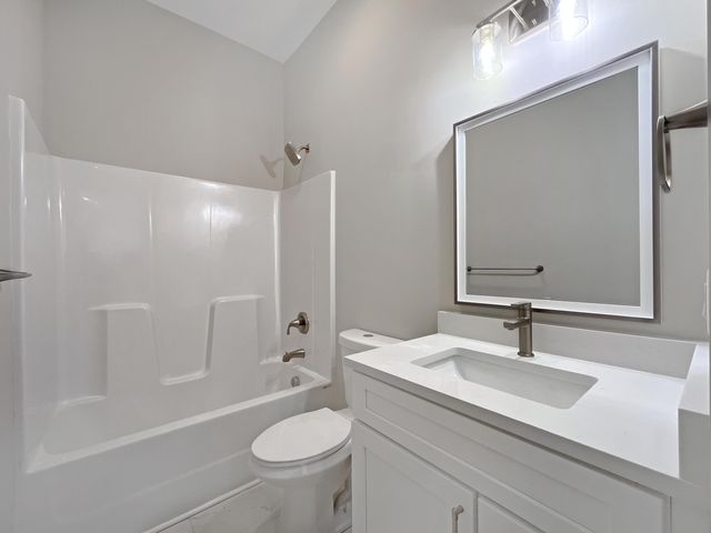 1096 Refuge Way, Summerton, SC 29148