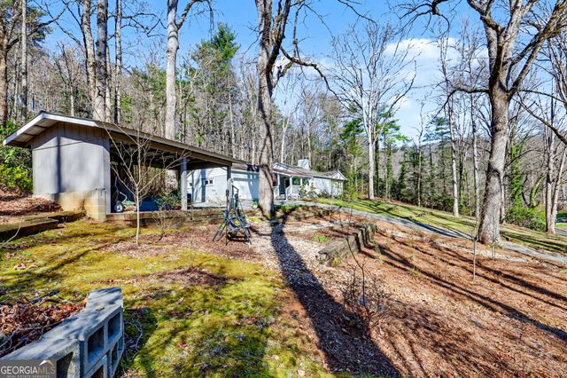 221 Valley Street, Clayton, GA 30525