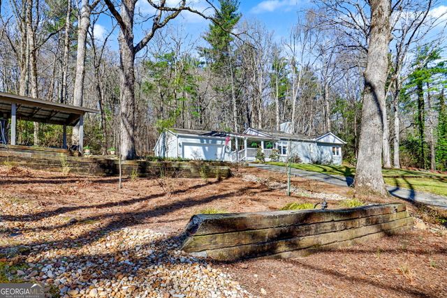 221 Valley Street, Clayton, GA 30525