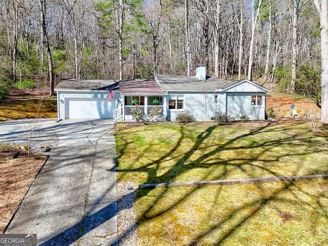 221 Valley Street, Clayton, GA 30525