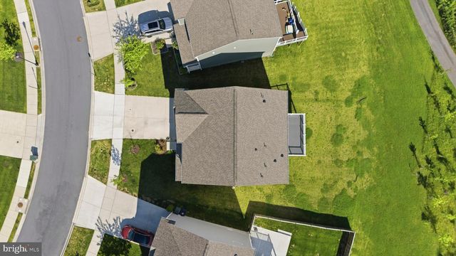 2006 FAUNA DR, Frederick, MD 21702