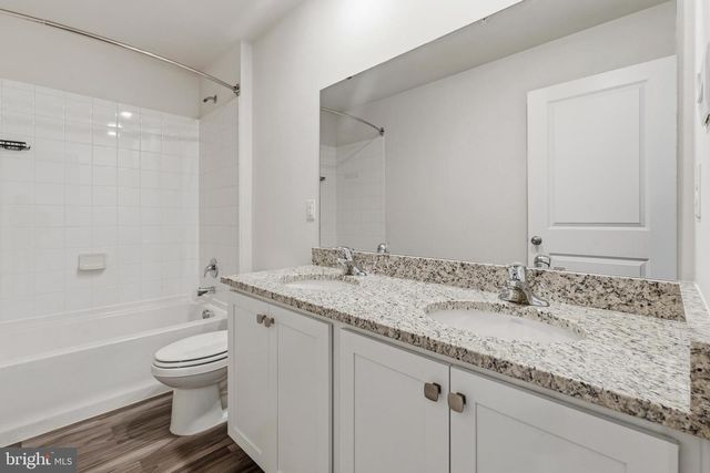 2006 FAUNA DR, Frederick, MD 21702