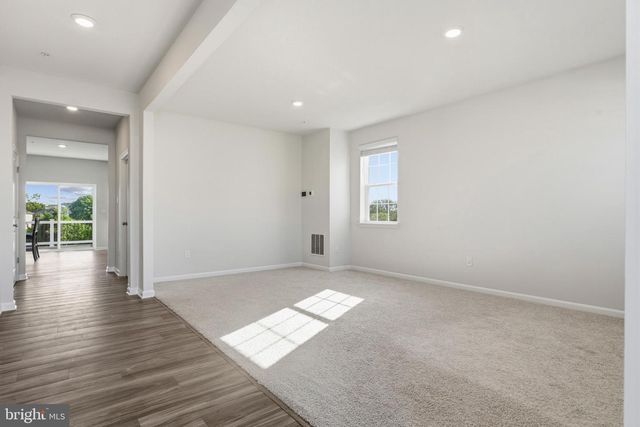 2006 FAUNA DR, Frederick, MD 21702