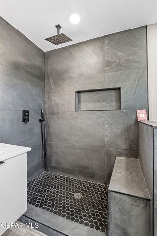 810 GATO Road, El Paso, TX 79932