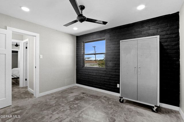 810 GATO Road, El Paso, TX 79932