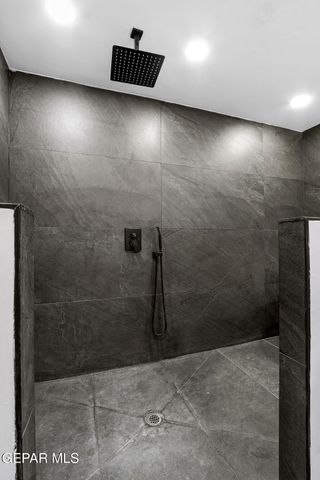 810 GATO Road, El Paso, TX 79932