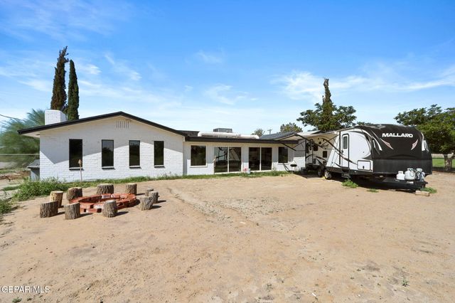 810 GATO Road, El Paso, TX 79932