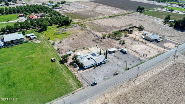 810 GATO Road, El Paso, TX 79932