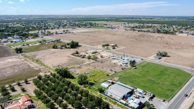 810 GATO Road, El Paso, TX 79932