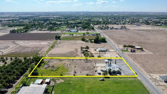 810 GATO Road, El Paso, TX 79932