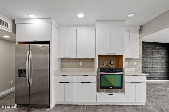 810 GATO Road, El Paso, TX 79932