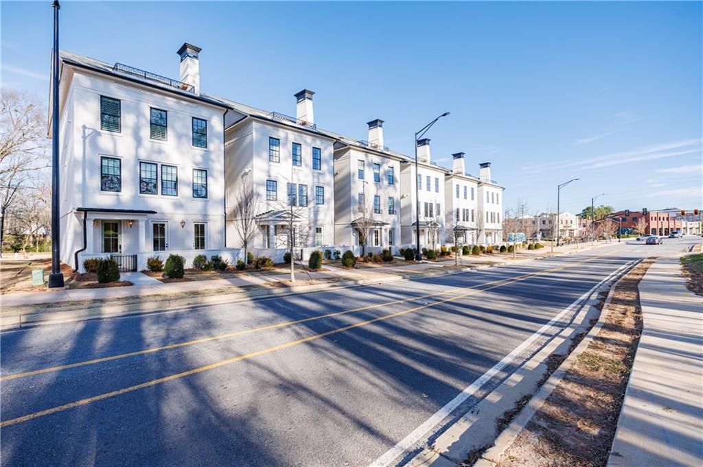 650 Mayfair Court, Alpharetta, GA 30009