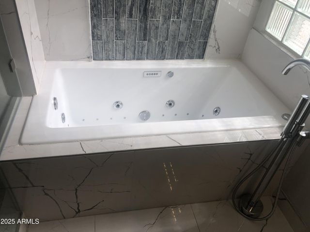 9146 W EVANS Drive, Peoria, AZ 85381