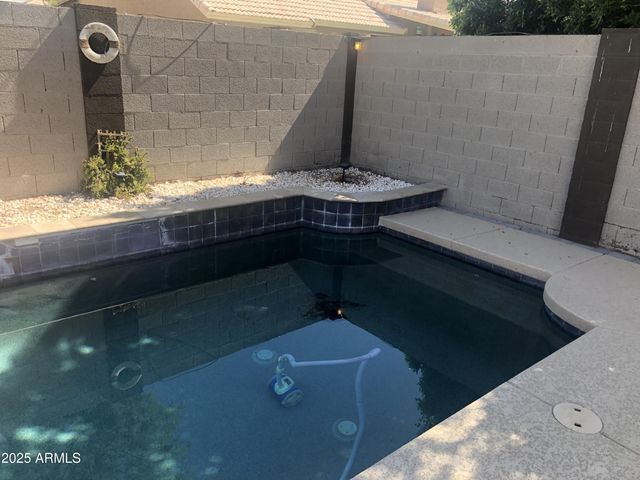 9146 W EVANS Drive, Peoria, AZ 85381