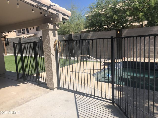 9146 W EVANS Drive, Peoria, AZ 85381