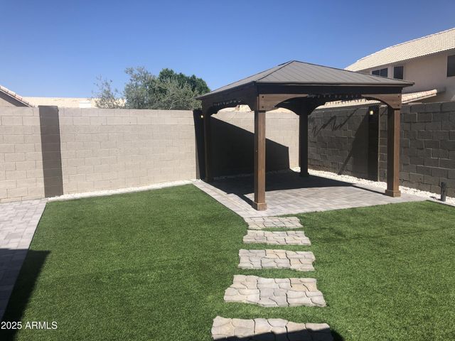 9146 W EVANS Drive, Peoria, AZ 85381