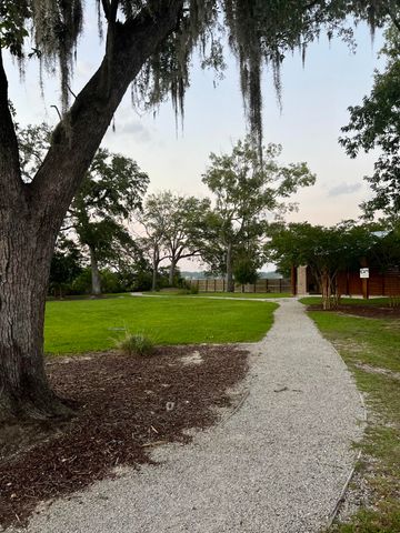 2302 Town Woods Road, Charleston, SC 29414