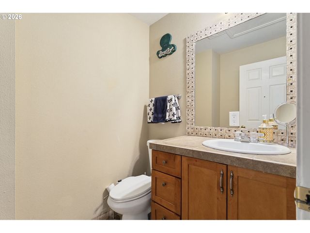 3690 Sw 188TH Ave, Beaverton, OR 97078