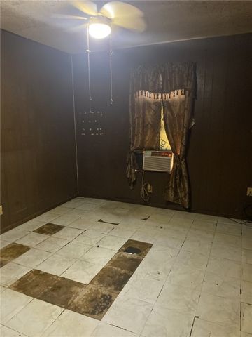 205 Monterrey St, Alice, TX 78332