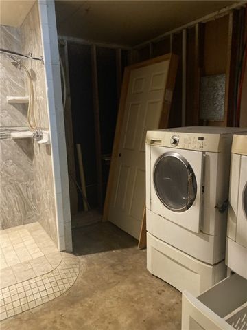 205 Monterrey St, Alice, TX 78332