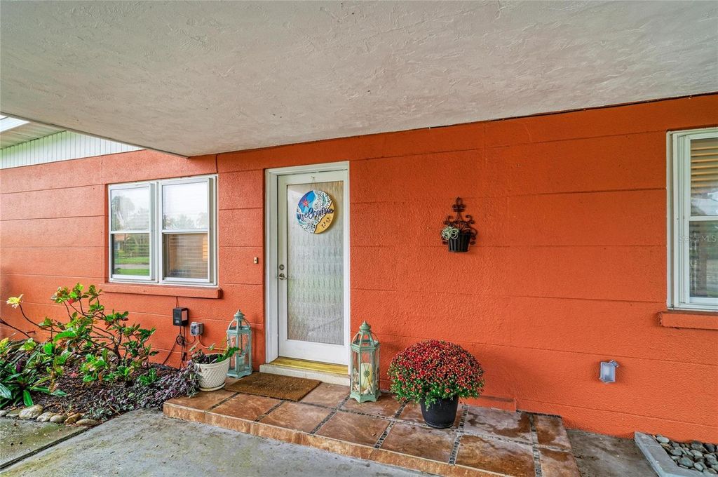 126 HOLLY AVENUE, SARASOTA, FL 34243 — photo 3