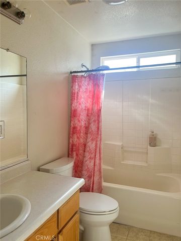 2153 W Solis Street, Merced, CA 95348