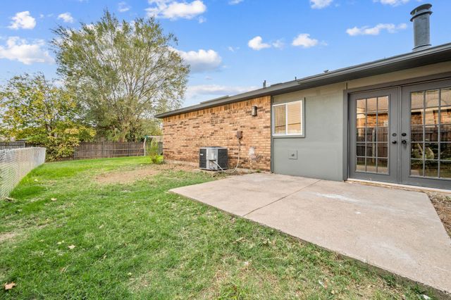 4124 Silverberry Avenue, Fort Worth, TX 76137