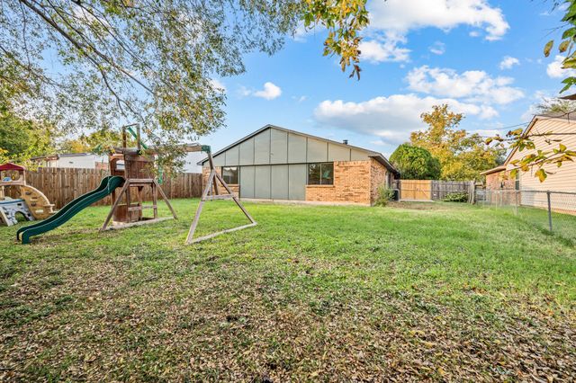 4124 Silverberry Avenue, Fort Worth, TX 76137