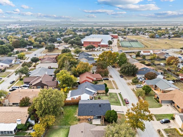 4124 Silverberry Avenue, Fort Worth, TX 76137