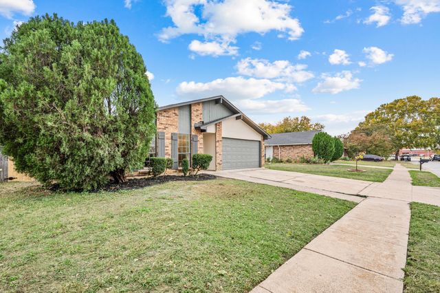 4124 Silverberry Avenue, Fort Worth, TX 76137