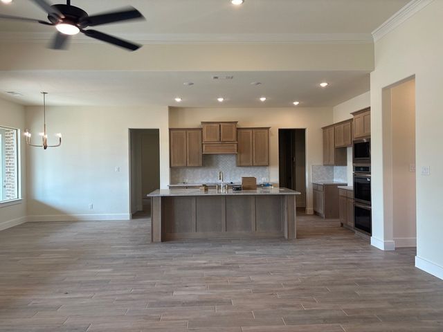 703 Water Side Drive, Van Alstyne, TX 75495