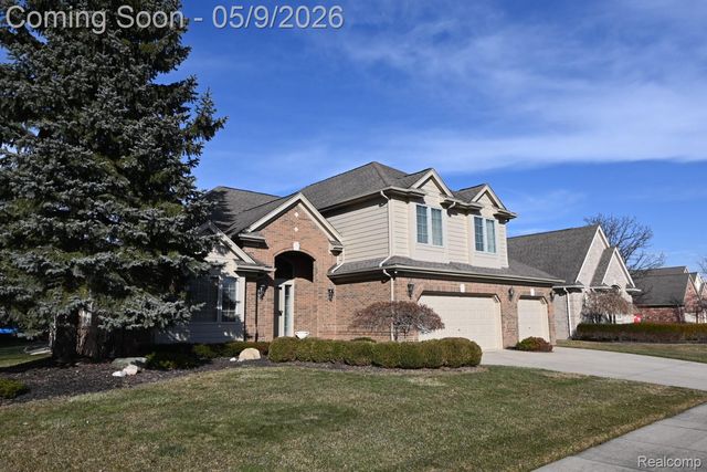 19205 River Valley Drive, Macomb Township, MI 48044